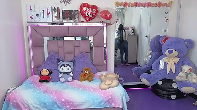 Snapshot of AriadnaCappelletty chatting on 9, 9, 2025 AriadnaCappelletty online show from 9, 9, 2025