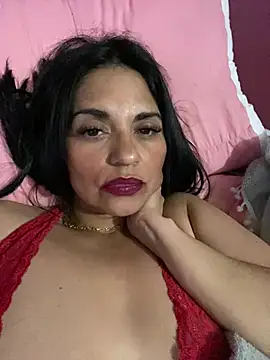 Snapshot of paolagomez_ chatting on 28, 2, 2025 paolagomez online show from 28, 2, 2025