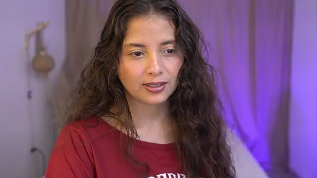 lirio05 online show from 17, 11, 2025