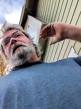 Snapshot of Doherty10 chatting on 23, 11, 2025 Doherty10 online show from 23, 11, 2025