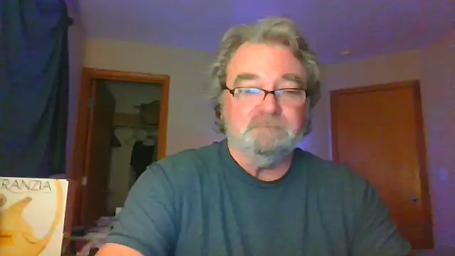 Snapshot of Doherty10 chatting on 17, 12, 2025 Doherty10 online show from 17, 12, 2025