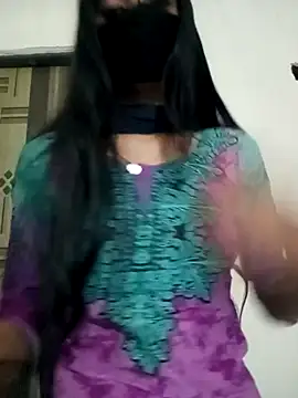 Raya-Moni online show from 21, 11, 2025