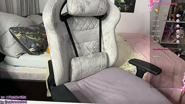 unicornsfeet online show from 20, 3, 2025