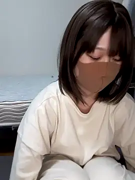 Snapshot of izumi__123 chatting on 4, 11, 2025 izumi 123 online show from 4, 11, 2025