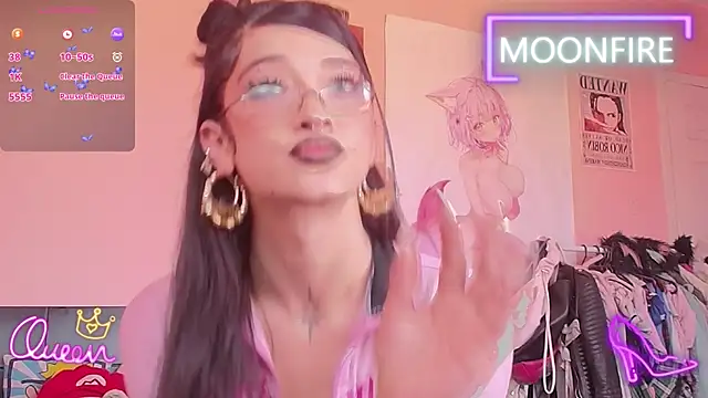 moonfiredancer online show from 7, 1, 2026