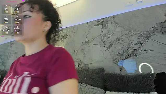 LIZ HOLMES online show from 3, 10, 2025