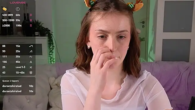 Snapshot of c_shark chatting on 2, 1, 2025 c shark online show from 2, 1, 2025