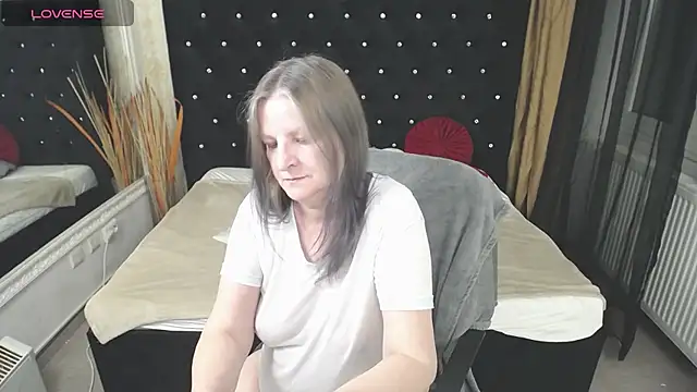 Snapshot of Lilly_hott chatting on 10, 3, 2025 Lilly hott online show from 10, 3, 2025