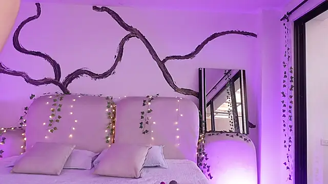 Rubi Sky online show from 19, 12, 2025