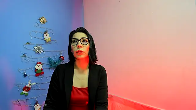 Snapshot of AdelleLennox_cg chatting on 12, 12, 2024 AdelleLennox cg online show from 12, 12, 2024