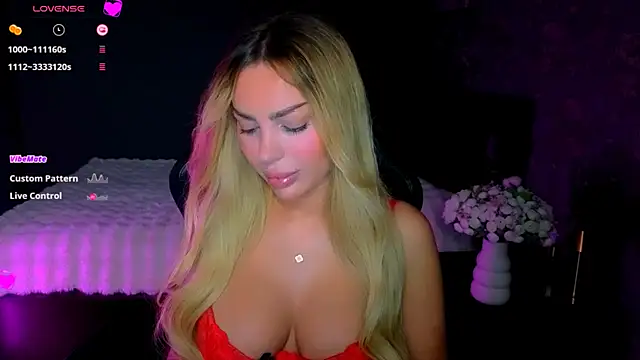 Snapshot of babyleilaa chatting on 19, 5, 2026 babyleilaa online show from 19, 5, 2026