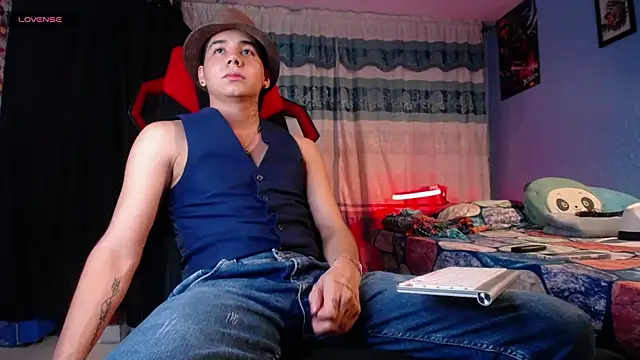Snapshot of mexican_cum chatting on 7, 5, 2026 mexican cum online show from 7, 5, 2026