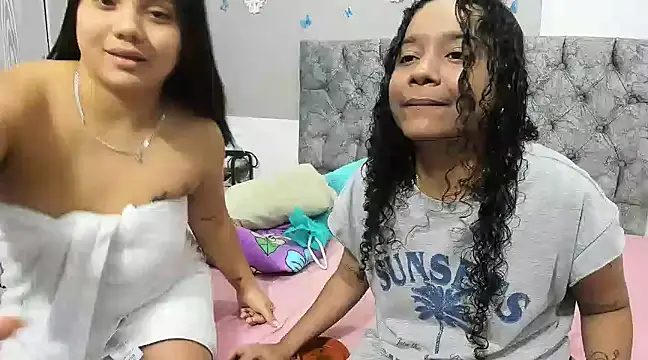 Alejandra evanss online show from 16, 3, 2025