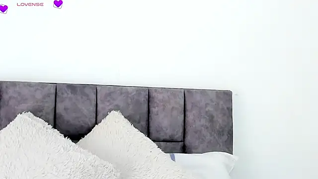 VeronicaTonu online show from 13, 2, 2025