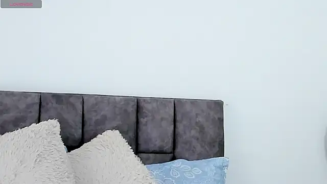 VeronicaTonu online show from 18, 2, 2025