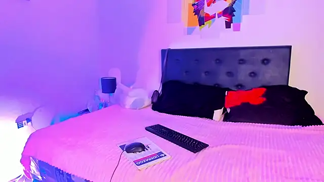 Snapshot of brenda_sofia2 chatting on 30, 10, 2025 brenda sofia2 online show from 30, 10, 2025