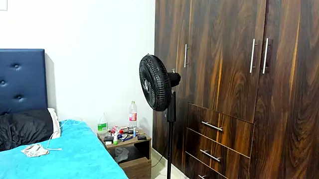 Snapshot of brenda_sofia2 chatting on 10, 11, 2025 brenda sofia2 online show from 10, 11, 2025