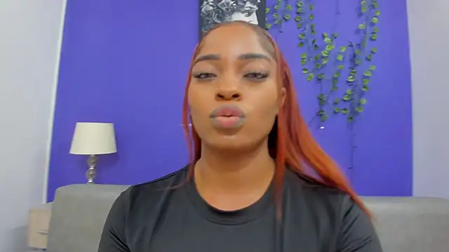 Snapshot of ShantalGomes chatting on 3, 10, 2025 ShantalGomes online show from 3, 10, 2025