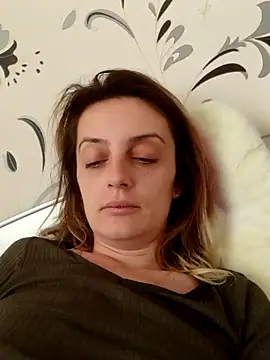 SophyGirl online show from 5, 3, 2025