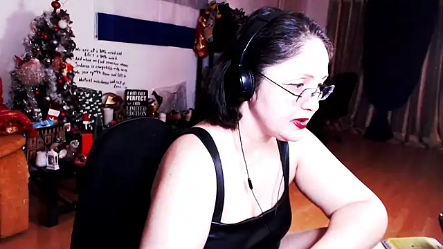 Snapshot of Imperatriza chatting on 6, 2, 2025 Imperatriza online show from 6, 2, 2025