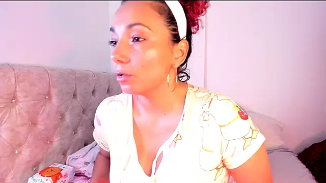 Snapshot of amber_demons2021 chatting on 26, 1, 2025 amber demons2021 online show from 26, 1, 2025
