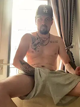 Tremblay Simard online show from 15, 4, 2026