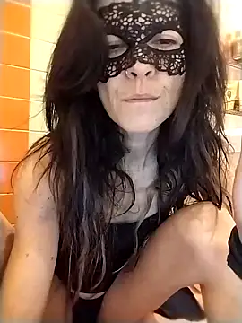 Snapshot of EmySkinny85 chatting on 31, 1, 2025 EmySkinny85 online show from 31, 1, 2025