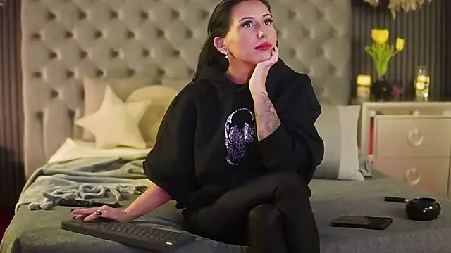 AmelyNoir online show from 20, 1, 2025