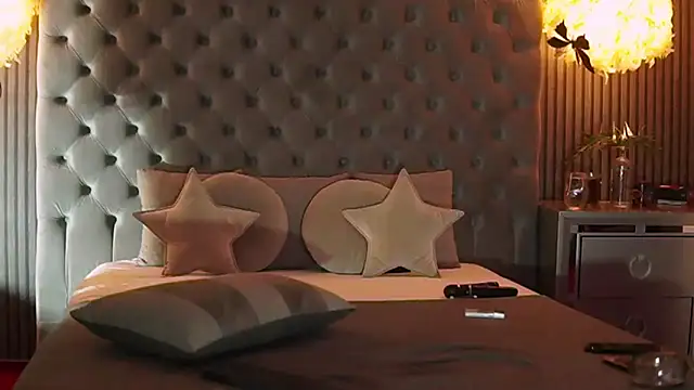 AmelyNoir online show from 20, 2, 2025