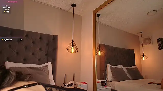 AngelinaRoss  online show from 27, 2, 2025