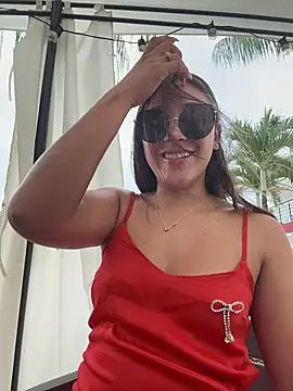 Rose-euphoria online show from 2, 11, 2025