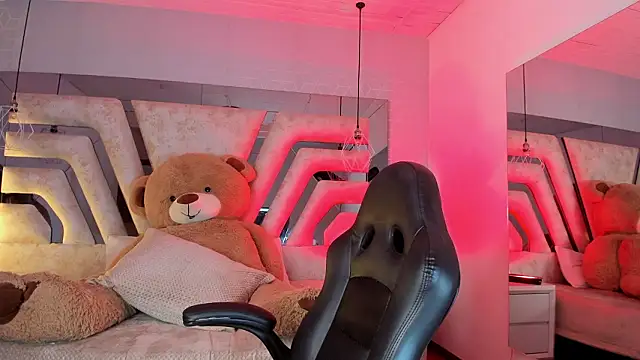 AngelineHeet online show from 14, 3, 2026