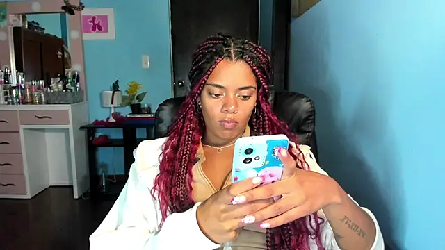 Snapshot of ladyrd1 chatting on 2, 12, 2024 ladyrd1 online show from 2, 12, 2024