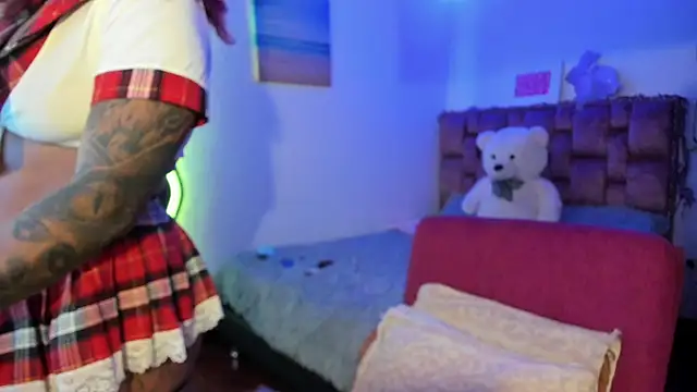 Snapshot of ladyrd1 chatting on 12, 2, 2025 ladyrd1 online show from 12, 2, 2025