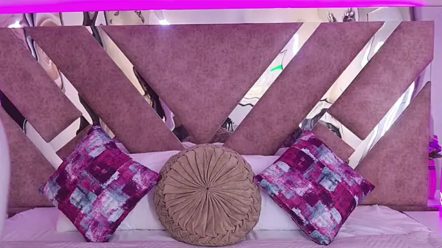 MarianaGarciaa   online show from 1, 6, 2026