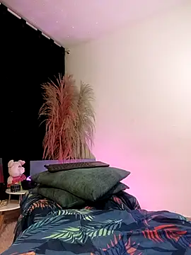 Snapshot of lovely_kitt chatting on 5, 10, 2025 lovely kitt online show from 5, 10, 2025