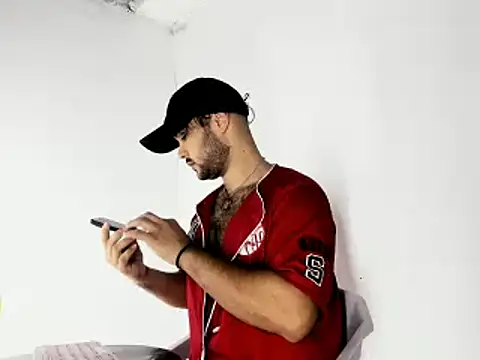 Sebas-hott online show from 17, 10, 2025