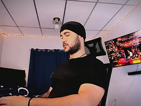 Sebas-hott online show from 17, 12, 2025