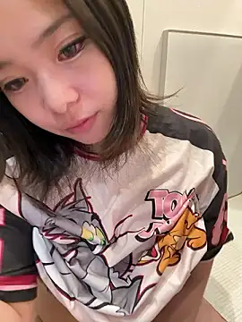 Snapshot of Rei1216xo chatting on 24, 10, 2025 Rei1216xo online show from 24, 10, 2025