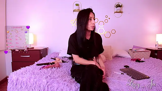 Lucy joi online show from 14, 10, 2025