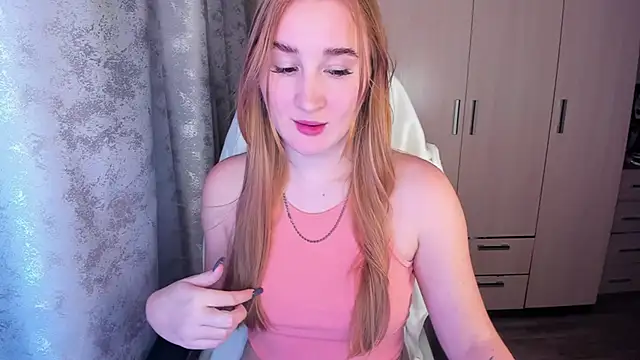 Snapshot of KeiraNight chatting on 14, 12, 2024 KeiraNight online show from 14, 12, 2024