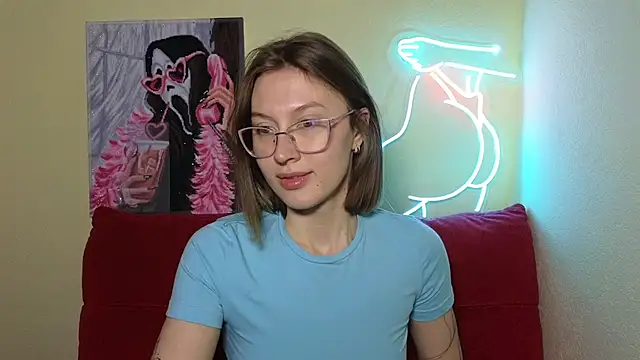 Snapshot of MalvinaBlum chatting on 17, 2, 2025 MalvinaBlum online show from 17, 2, 2025