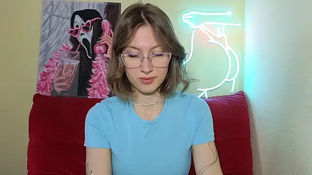 Snapshot of MalvinaBlum chatting on 23, 3, 2025 MalvinaBlum online show from 23, 3, 2025