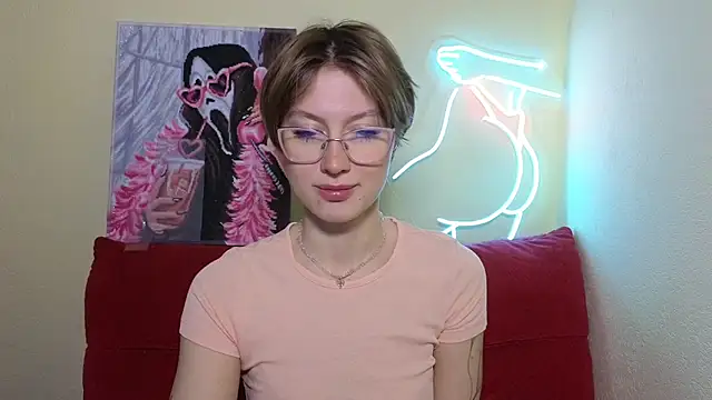 Snapshot of MalvinaBlum chatting on 19, 10, 2025 MalvinaBlum online show from 19, 10, 2025