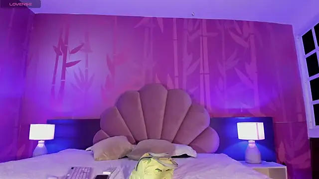 Snapshot of sabrinamilani chatting on 13, 2, 2025 sabrinamilani online show from 13, 2, 2025