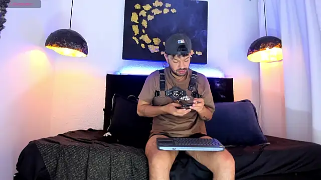 Snapshot of Angel_Snowhotxxx chatting on 28, 12, 2024 Angel Snowhotxxx online show from 28, 12, 2024