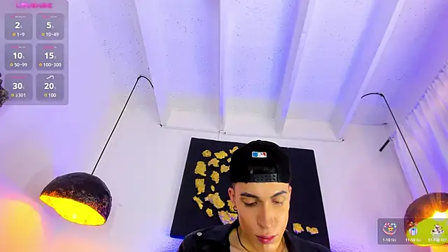 Snapshot of Angel_Snowhotxxx chatting on 28, 12, 2024 Angel Snowhotxxx online show from 28, 12, 2024