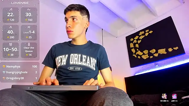 Snapshot of Angel_Snowhotxxx chatting on 19, 1, 2025 Angel Snowhotxxx online show from 19, 1, 2025