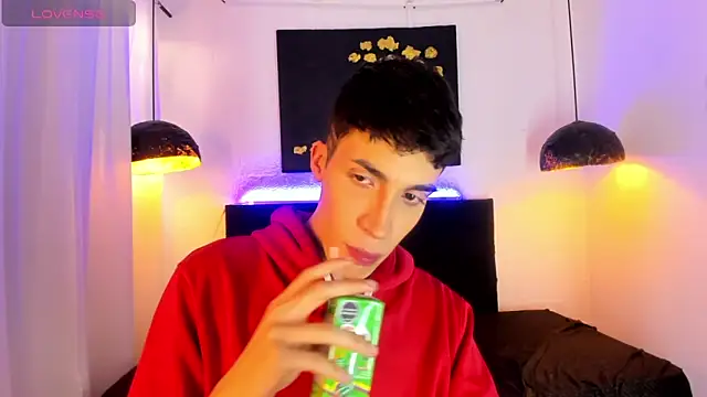 Snapshot of Angel_Snowhotxxx chatting on 6, 2, 2025 Angel Snowhotxxx online show from 6, 2, 2025