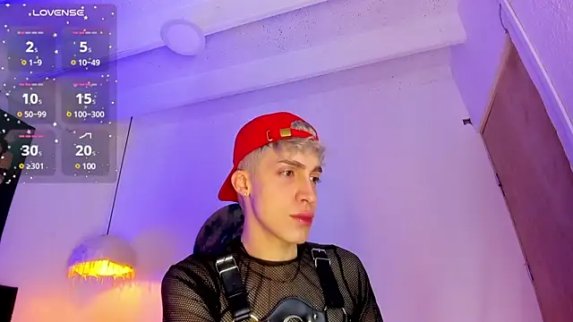 Snapshot of Angel_Snowhotxxx chatting on 20, 3, 2025 Angel Snowhotxxx online show from 20, 3, 2025